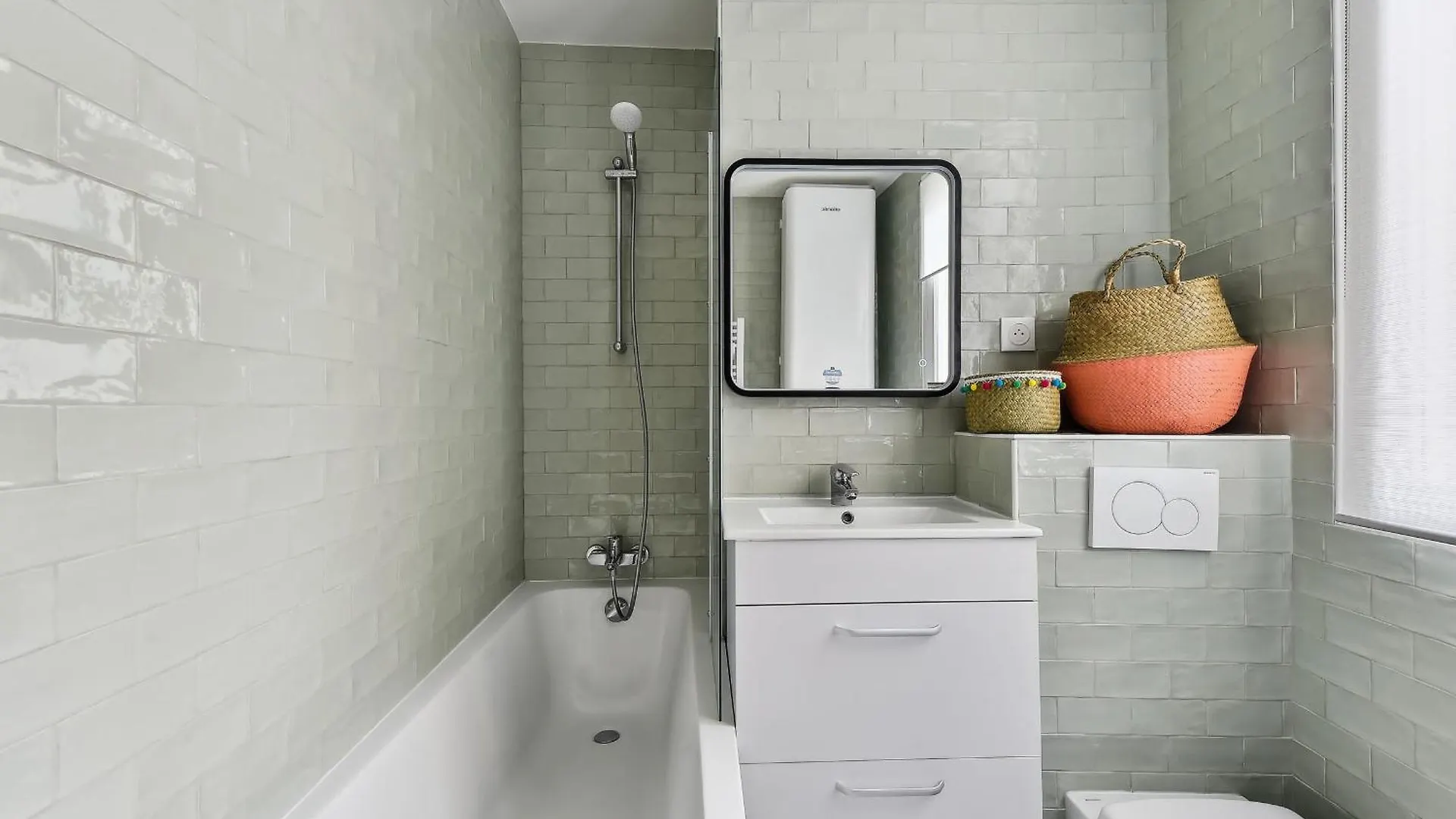 Montmartre - 2br - Cityapartmentstay דירה *